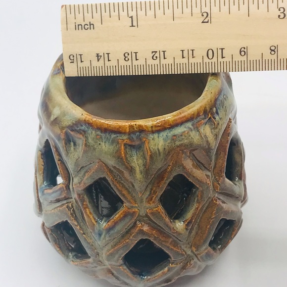 Hand thrown ceramic art double walled candle holder. - Picture 5 of 9